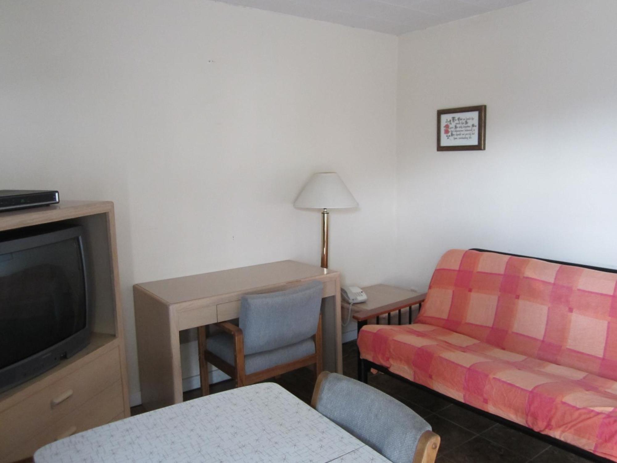 Trans Canada Motel Kamloops Room photo