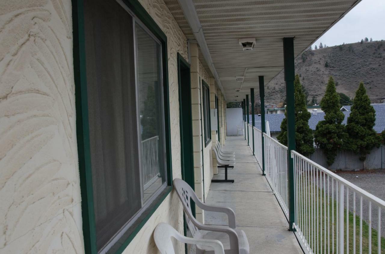 Trans Canada Motel Kamloops Exterior photo